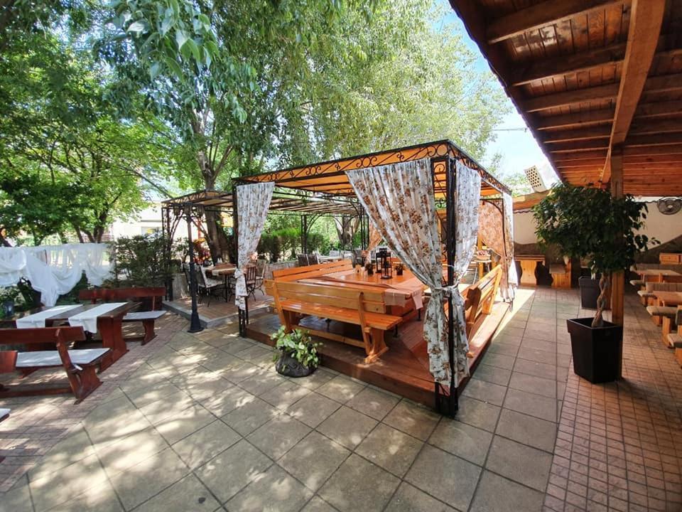 Hotel Kedara Burgas Bagian luar foto
